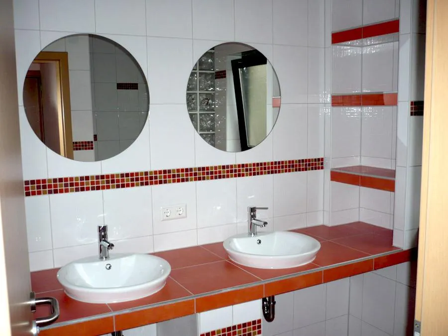 Badezimmer der Monteurunterkunft bei Hudolin in Gundelsheim