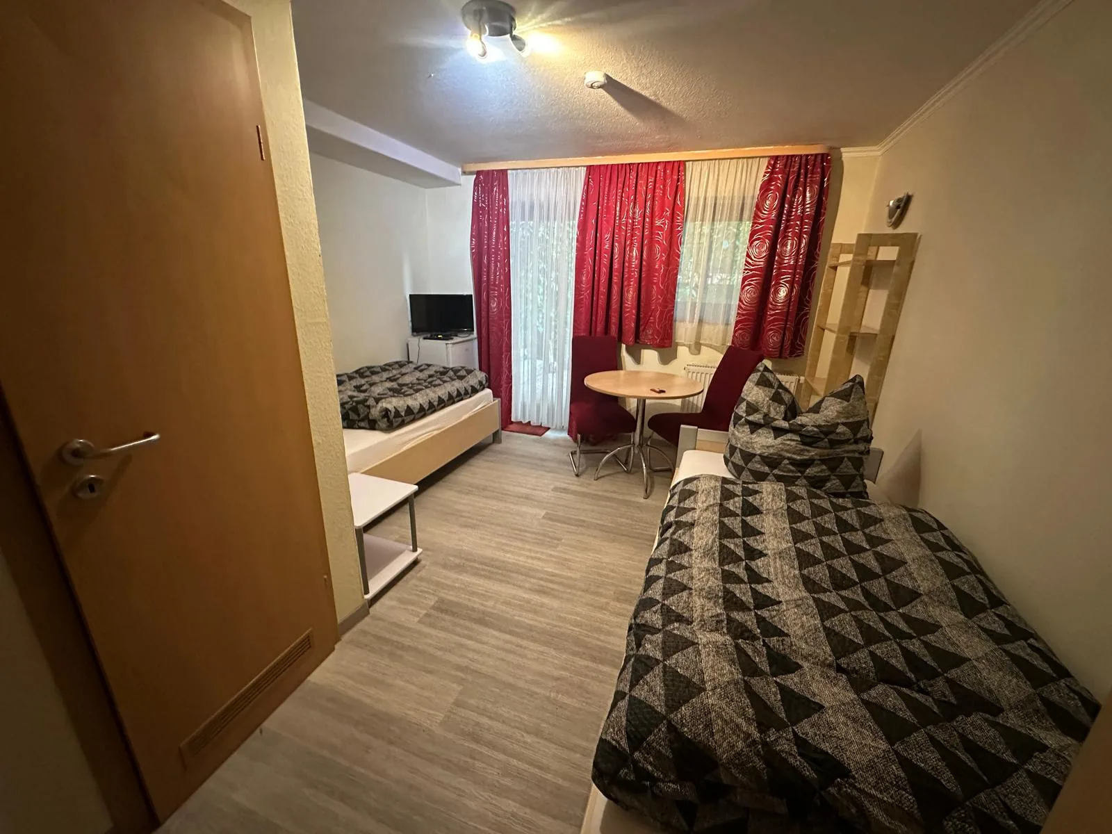 Zweibettzimmer im Haus 101 in Gundelsheim